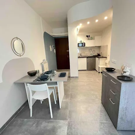 Апартаменты Amazing Flat Central Wi Fi A/c *