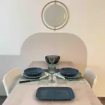 Апартаменты Amazing Flat Central Wi Fi A/c