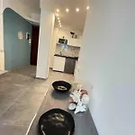 Апартаменты Amazing Flat Central Wi Fi A/c *